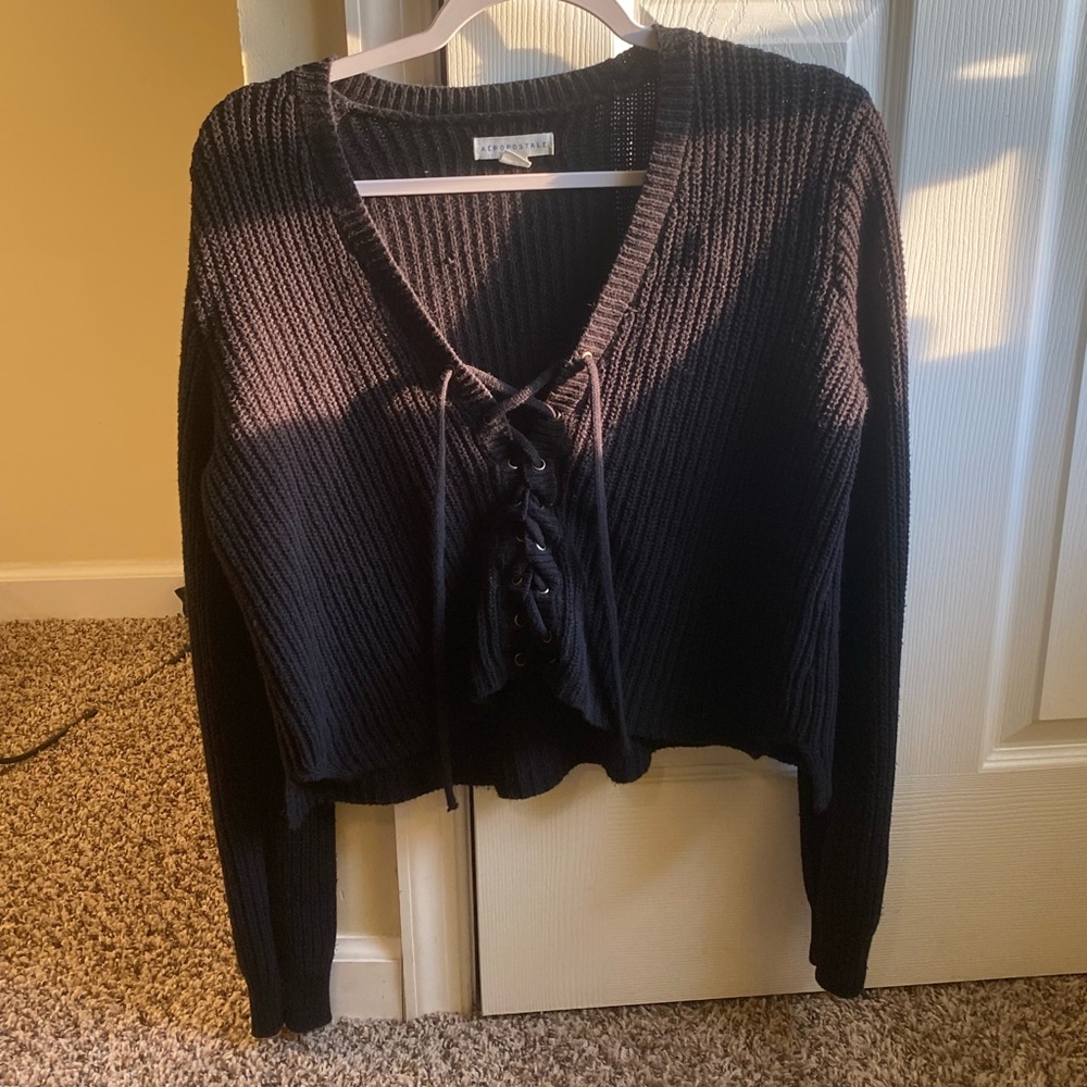 Cropped sweater